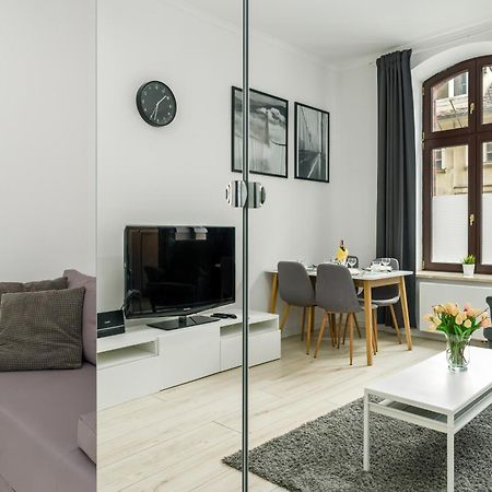 Old Town Studio Swiety Wojciech Street - Poznan By Noclegi Renters Eksteriør billede